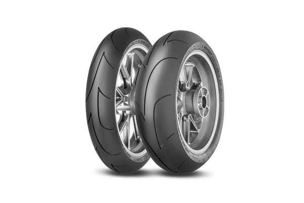 Juego de neumáticos Dunlop D213 GP PRO