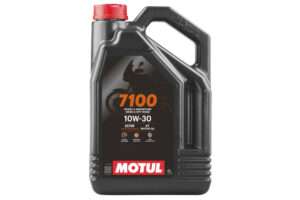 Aceite Motul 7100 4T 10W-30 4L