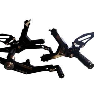 Estriberas regulables ADN para BMW S1000RR 2019-2025