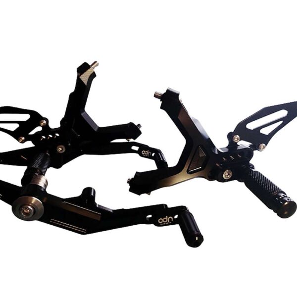 Estriberas regulables ADN para BMW S1000RR 2019-2025